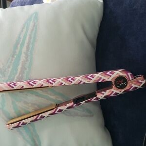 Chi Air flat iron!!!